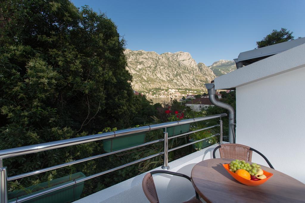 Djurovic Apartments Montenegro Kotor Luaran gambar