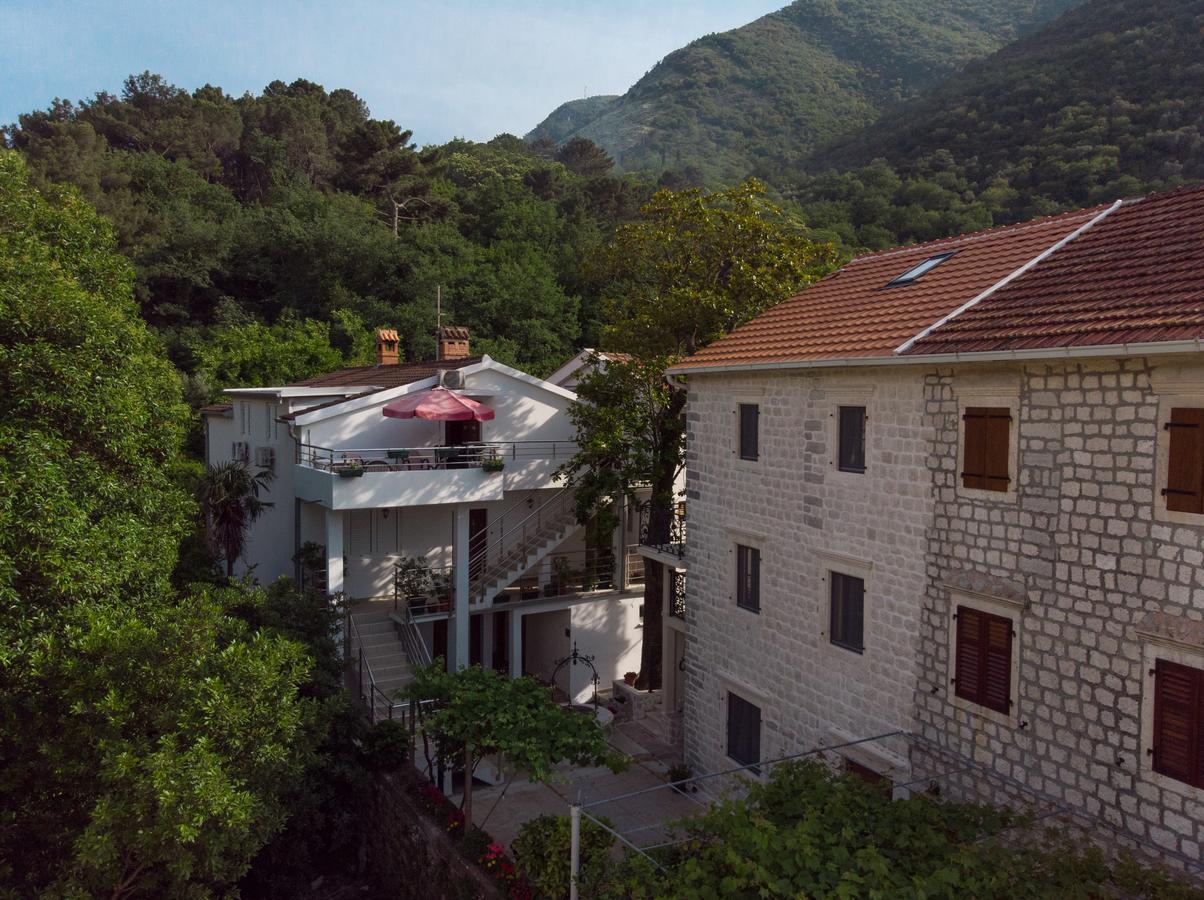 Djurovic Apartments Montenegro Kotor Luaran gambar