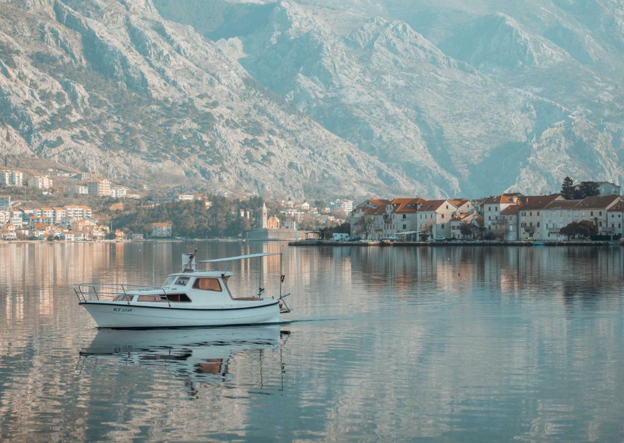 Djurovic Apartments Montenegro Kotor Luaran gambar
